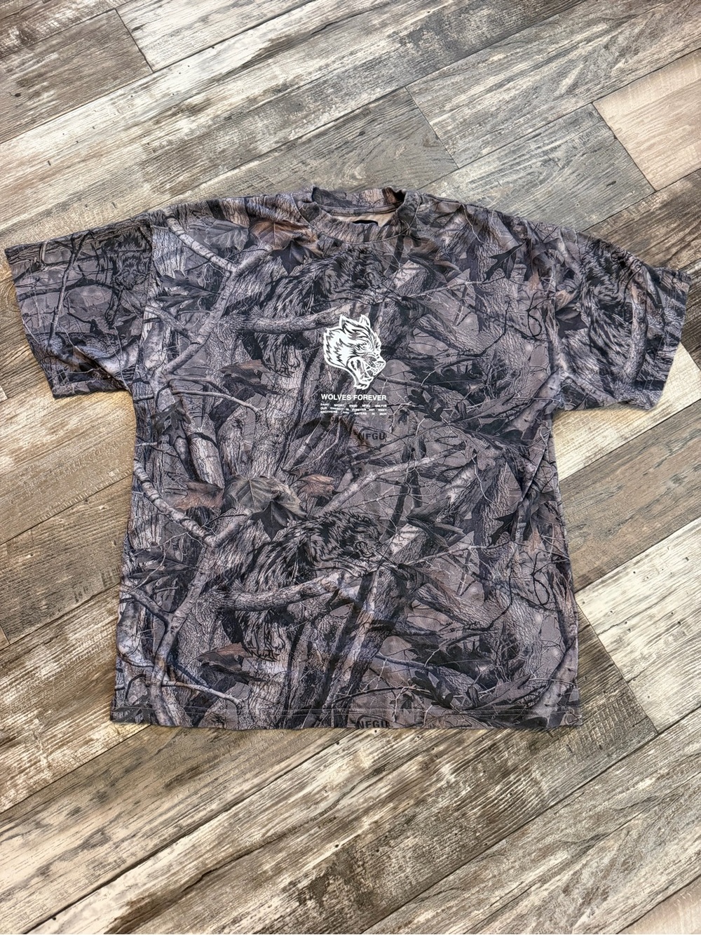 Darc Sport Camo Tee NWOT